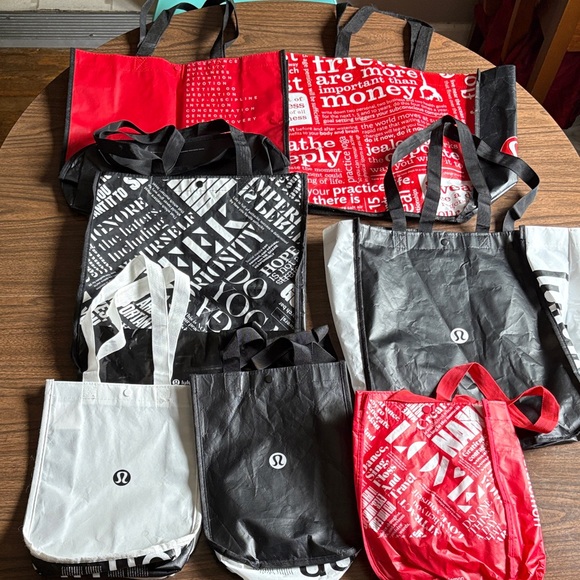 Lululemon Reusable Tote Lot of 7 Big and Small Bags - Picture 1 of 3